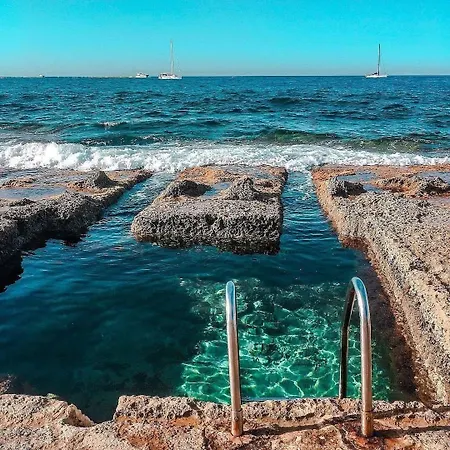 Stylish 2br Near Seafront & St'julians By 360 Estates Sliema